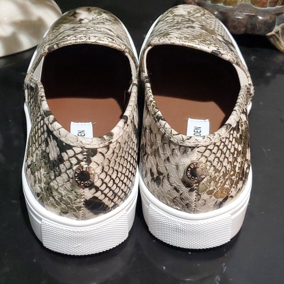 Steve Madden snakeskin - Picture 2 of 4